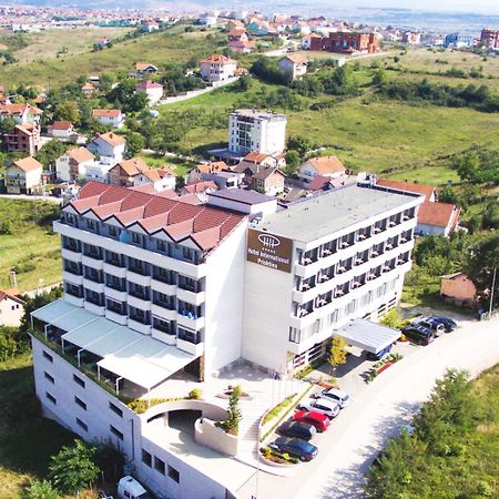 Hotel International Prishtina & Spa Pristina Exterior foto