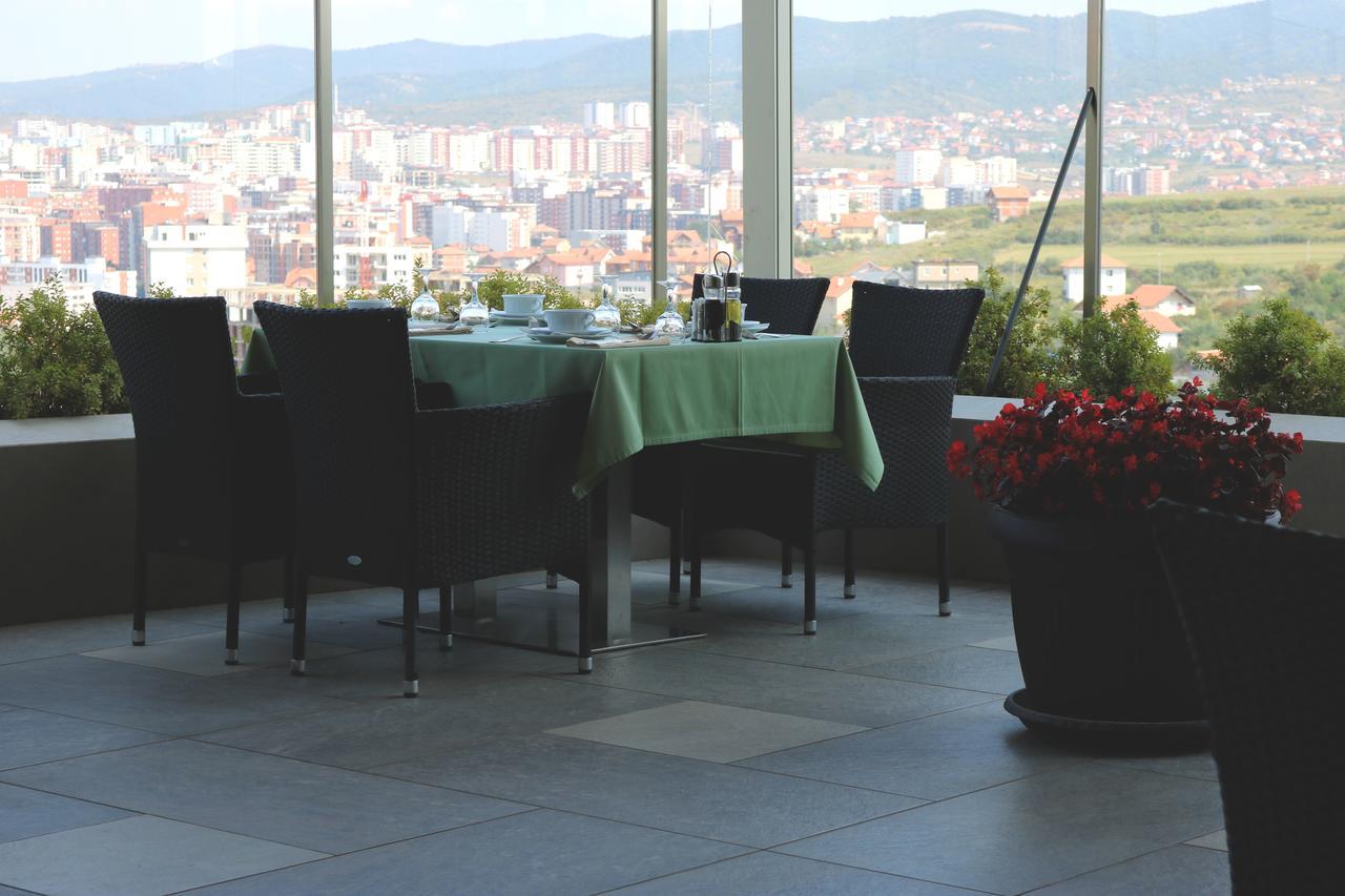 Hotel International Prishtina & Spa Pristina Exterior foto